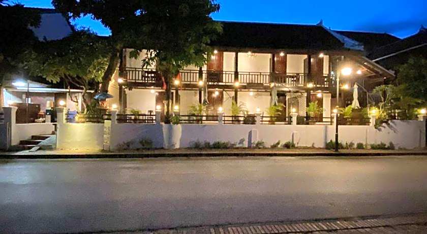 Golden Lotus Namkhan View