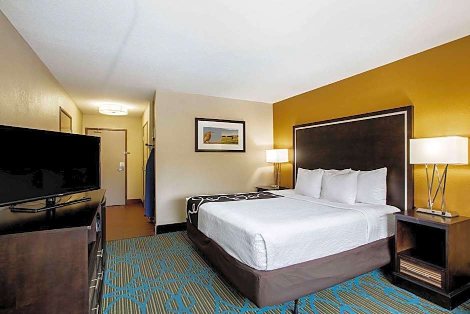 La Quinta Inn & Suites by Wyndham Emporia