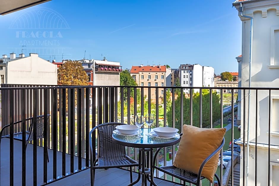 Fragola Apartments Rajska 3 - modern studios, park