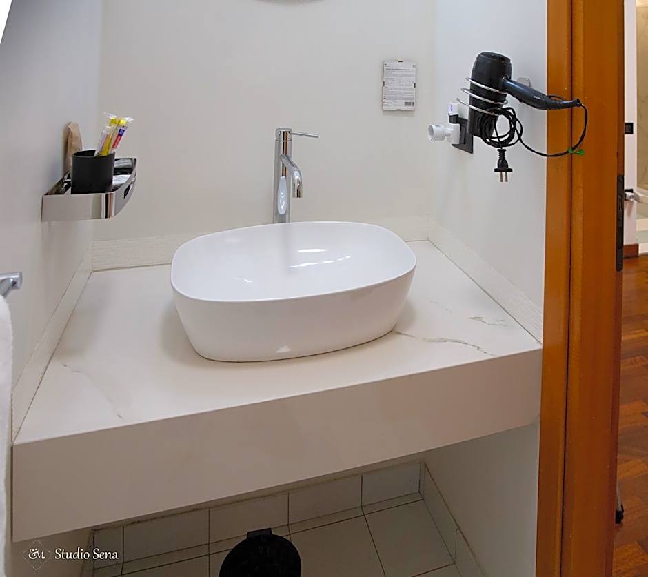 Utopia Bed & Breakfast