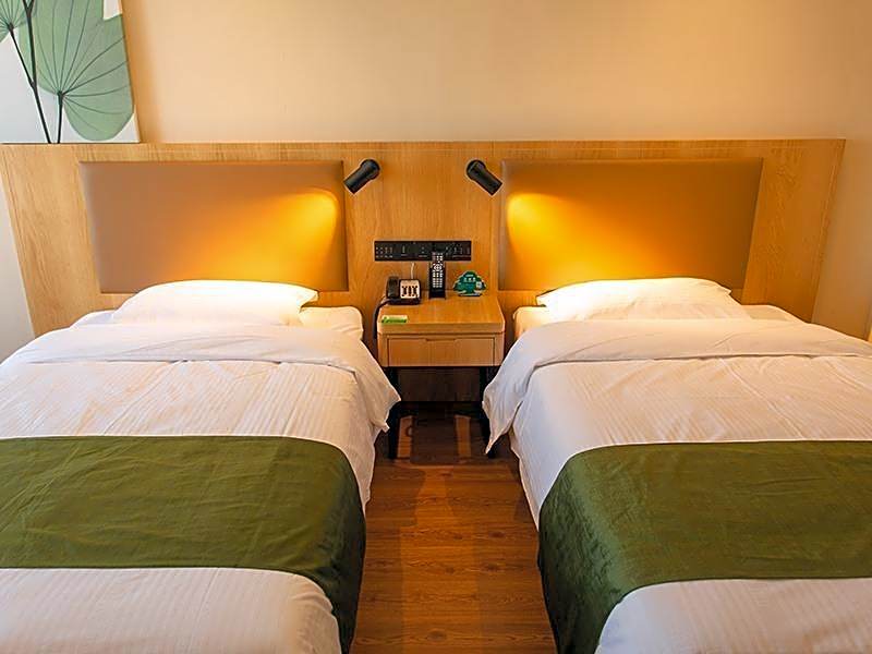 GreetTree Inn Jieshou Renmin Road Guozhen Plaza