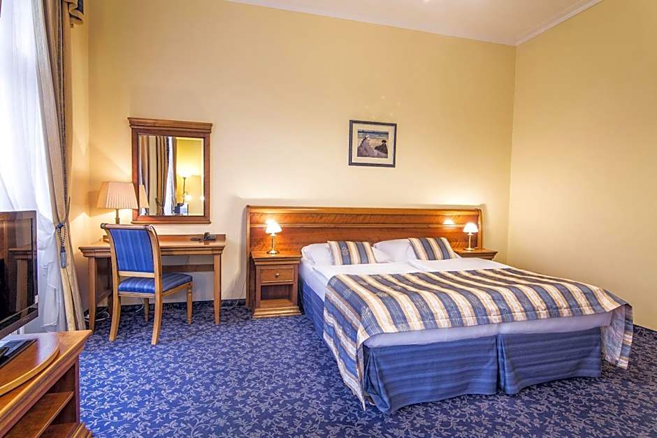 Hotel Ontario