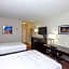 La Quinta Inn & Suites by Wyndham Houston - Normandy