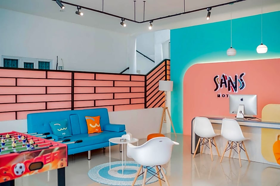 Sans Hotel Widarasari Cirebon