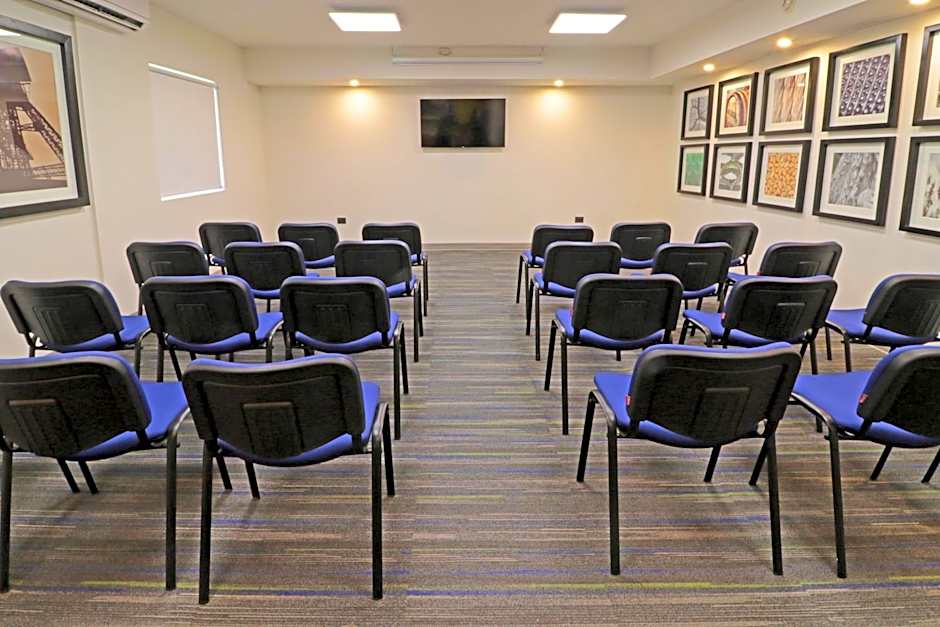 Holiday Inn Express Piedras Negras By IHG