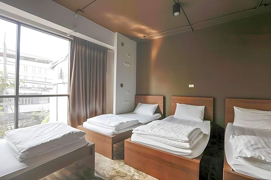 Collection O The Spades Hostel