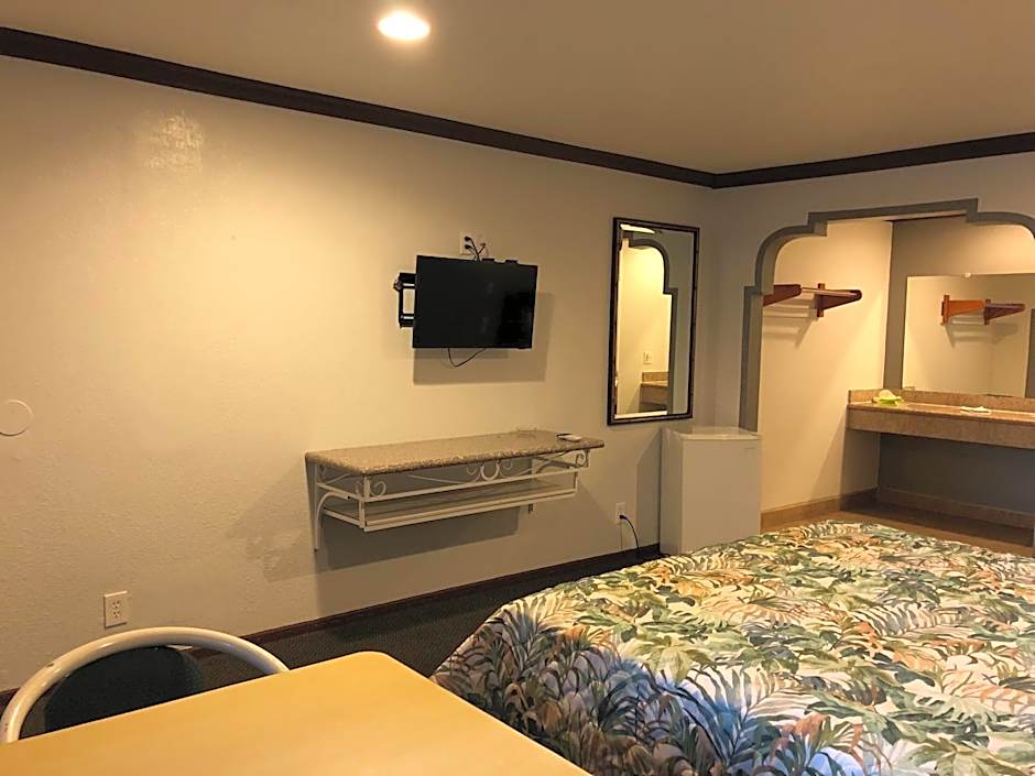 Starlight Inn, Valley Blvd - Downtown LA