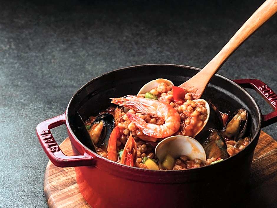 Mercure Fukuoka Munakata Resort & Spa