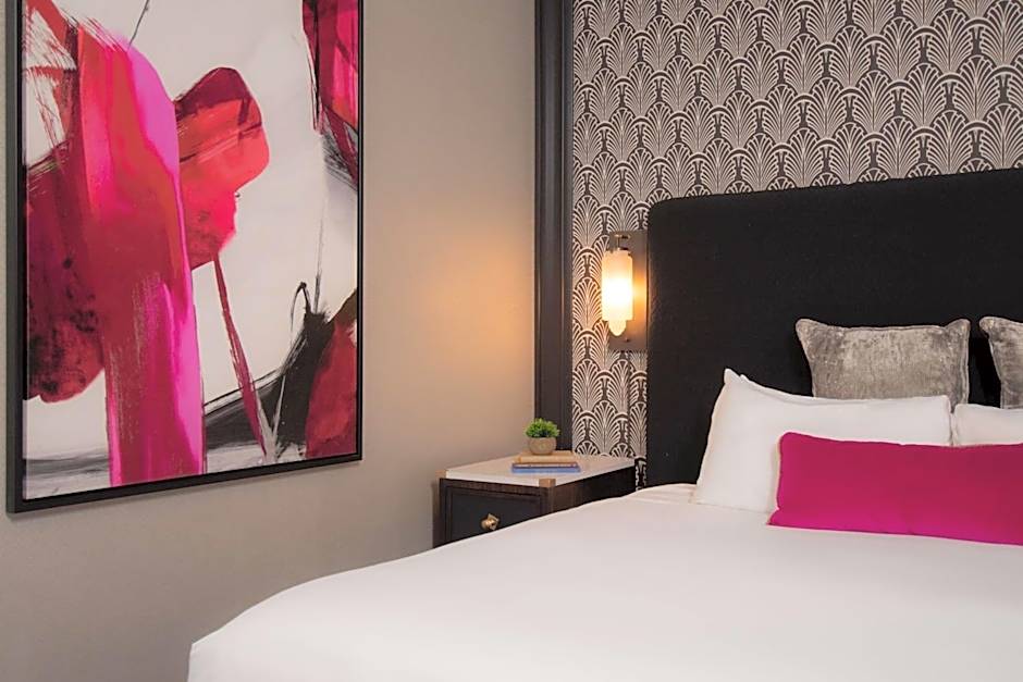 The Allegro Royal Sonesta Hotel Chicago Loop