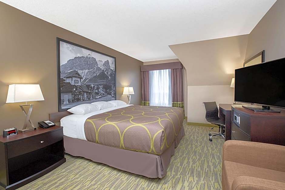 Super 8 Canmore
