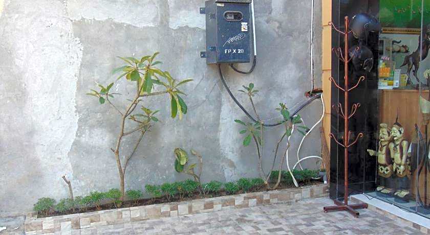 Cabin Hotel Bhayangkara