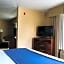 Holiday Inn Express Hotel & Suites Acme-Traverse City