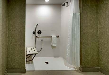 King Room - Hearing Access