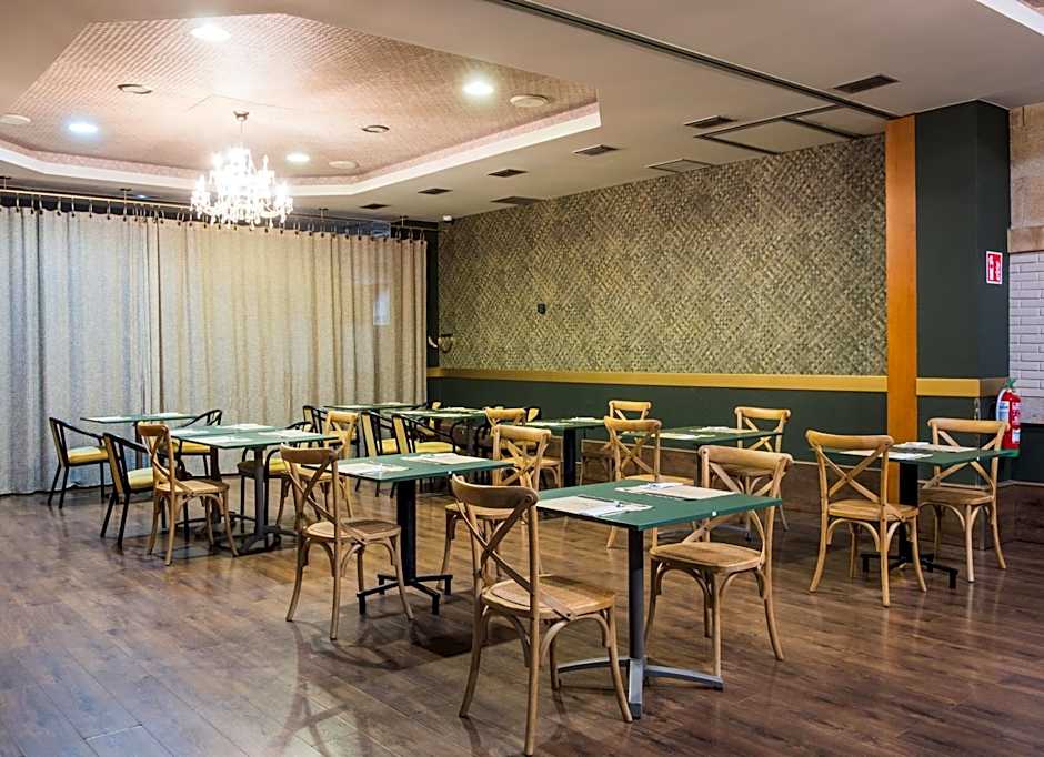Hotel Alda Carballo