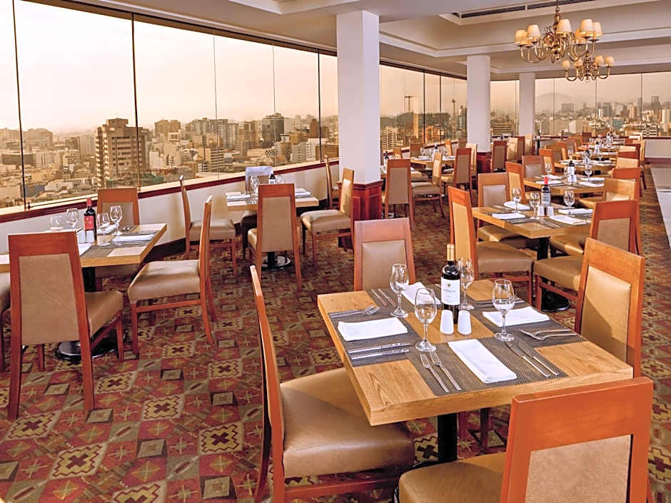 Hotel Estelar Miraflores