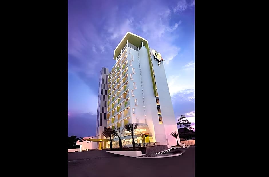 Shakti Hotel Bandung