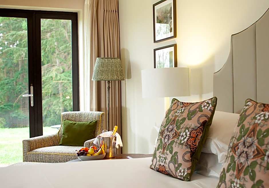 Foxhills Club & Resort