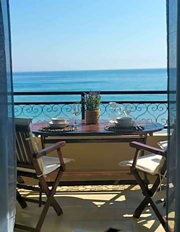 Glyfada New Era Home 31 Menigos Resort Apartments