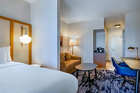 King Room with Bathtub and Sofa Bed - Mobility Access