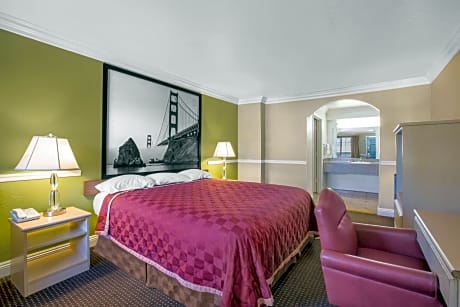 1 King Bed Accessible Room Smoking