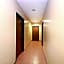 Super OYO 447 Comfort Hotel Meru