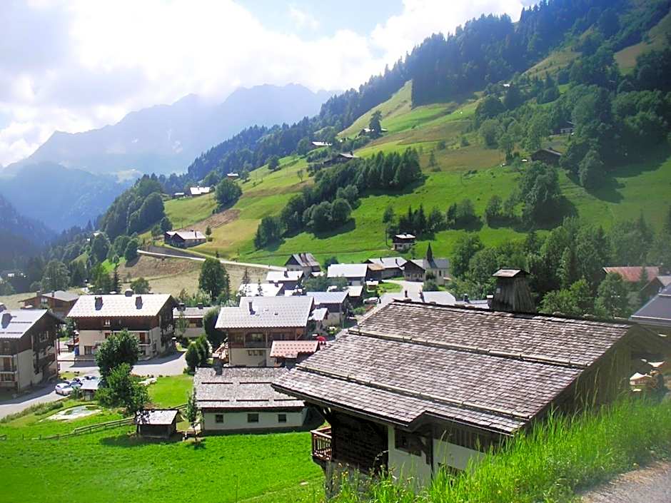 Apart'hotel & Spa "La Destiere"