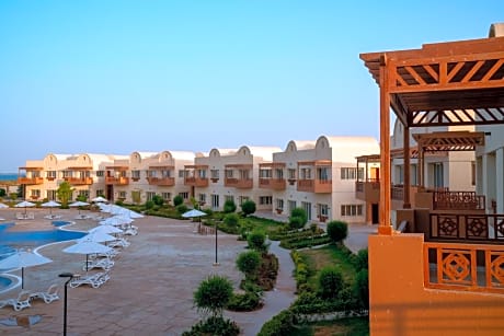 Azal Lagoons Resort Abu Simbel