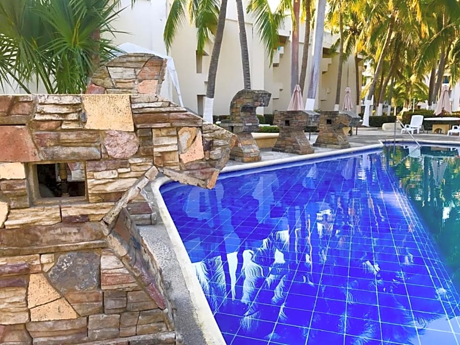 Ixtapa Palace
