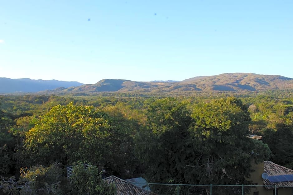 Pousada Turquesa mirante com vista para as montanhas e por do sol