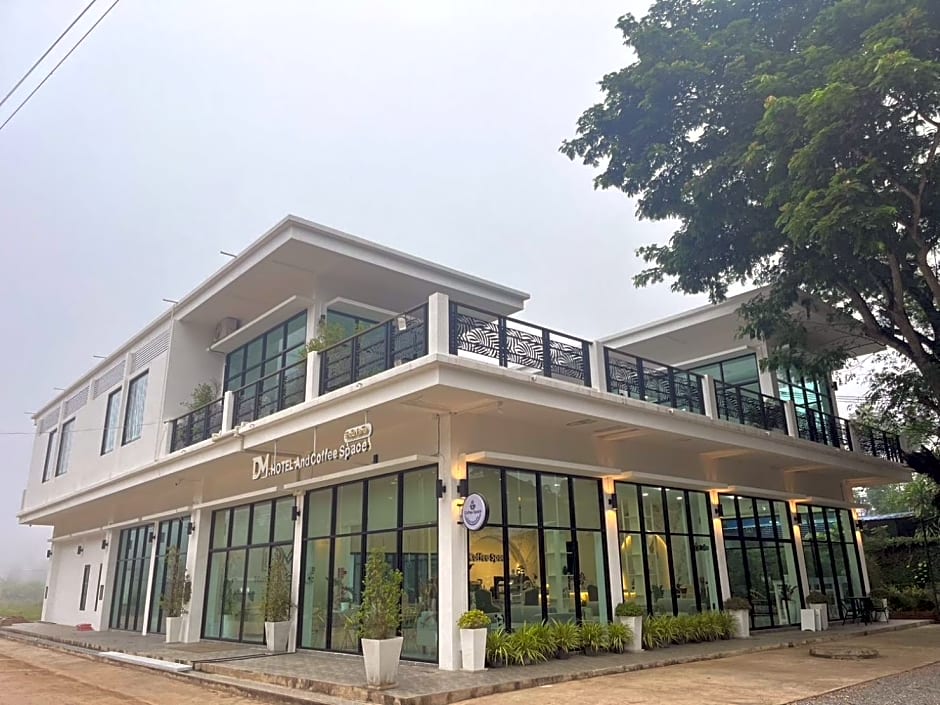 Photo 1 of 20 of DMhotel&cafe