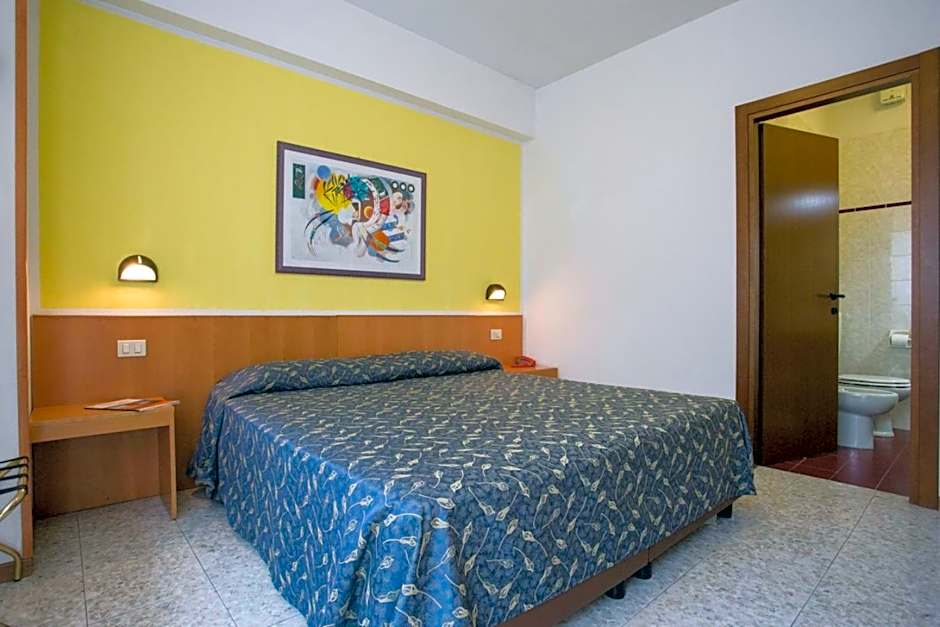 Hotel Benacus
