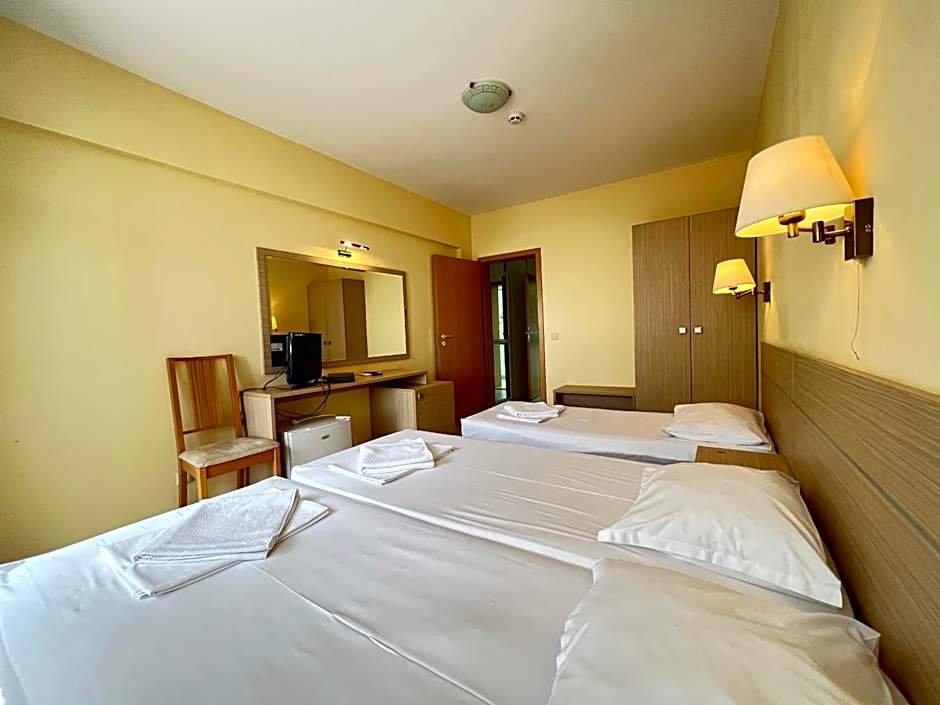 Александра