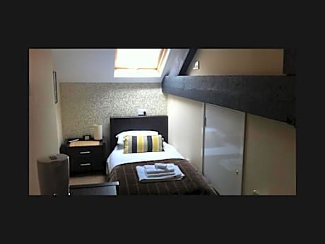 Single Room with Bath