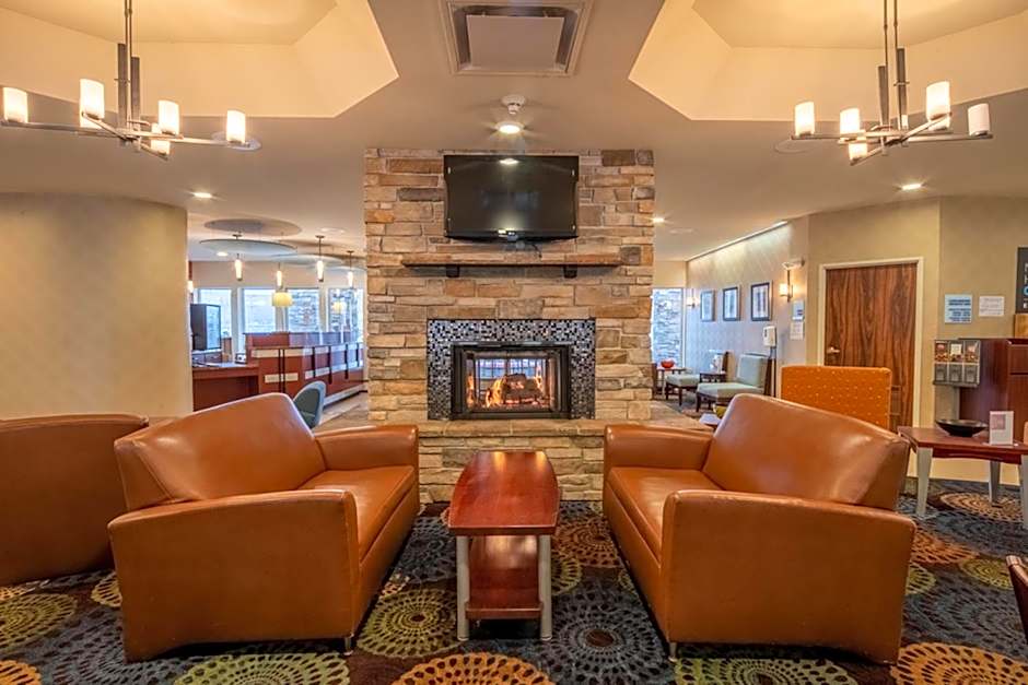 Holiday Inn Express Hotel & Suites Pittsburgh Airport By IHG