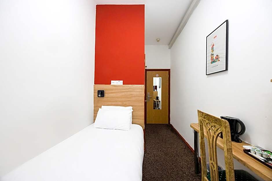 Arinza Hotel, London Ilford