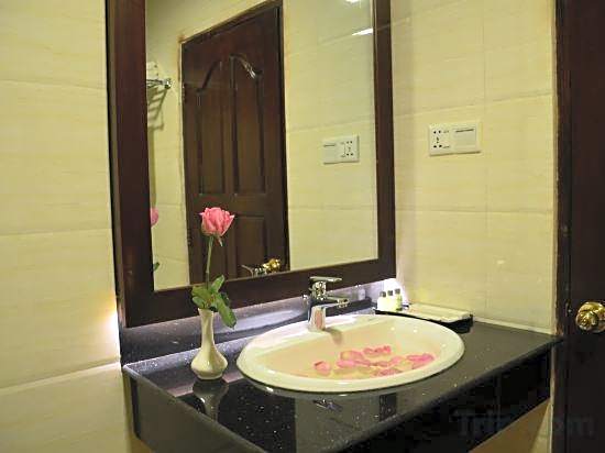 Royal Pavilion Hotel