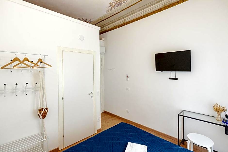 Florence Rooms