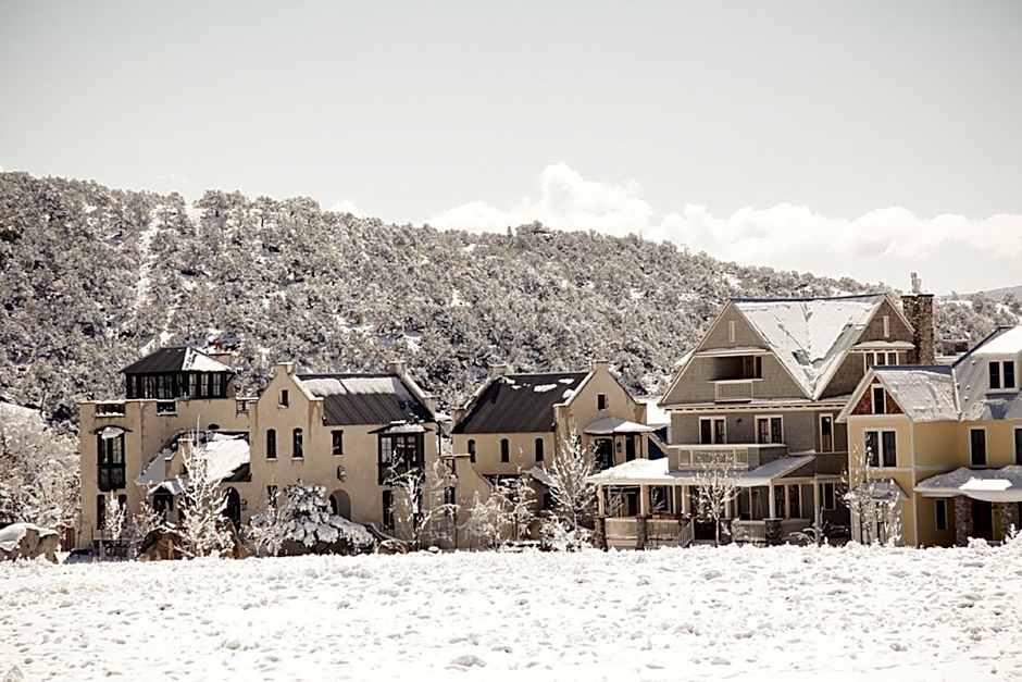 Surf Hotel & Chateau