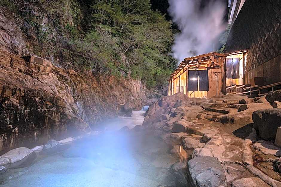 Nikko Nationalpark Kawamata Onsen KURA