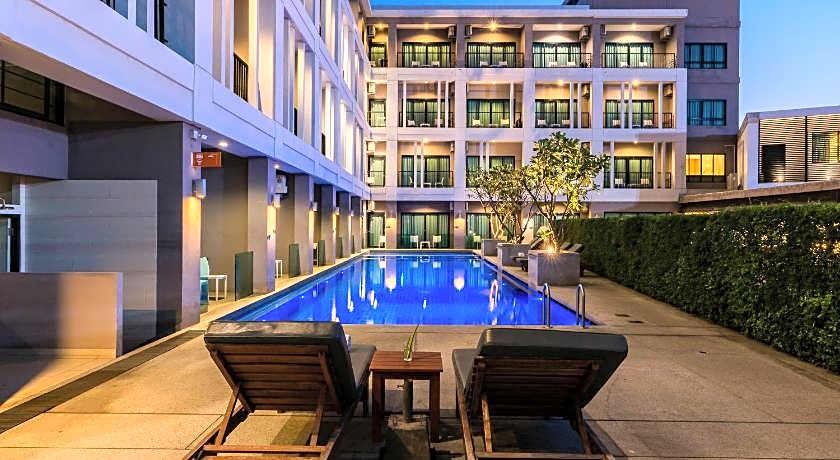 Hotel J Residence (SHA Plus)