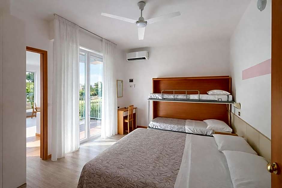 Hotel Azzurro