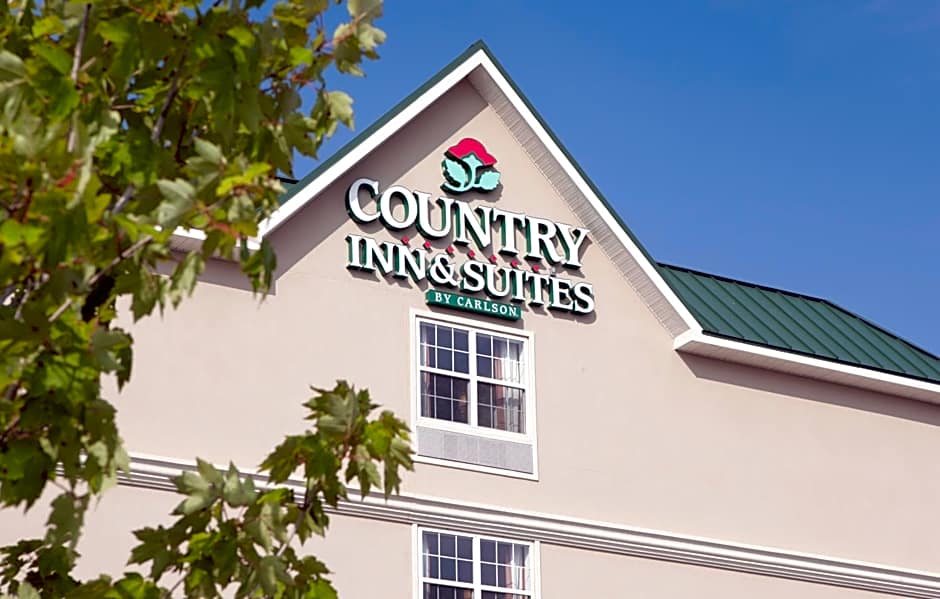 Country Inn & Suites by Radisson, Baltimore North, MD