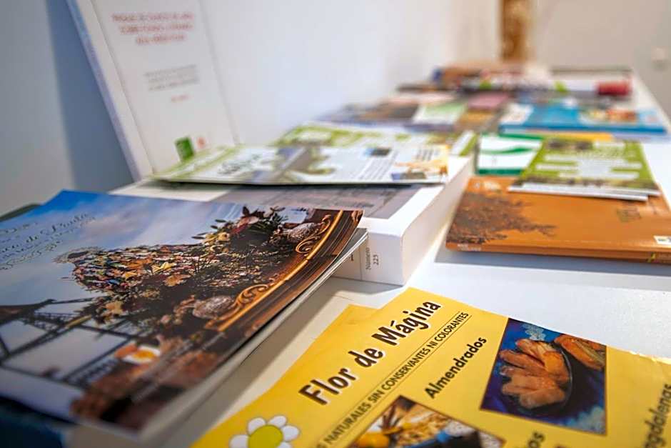 Hotel Rural Aznaitín