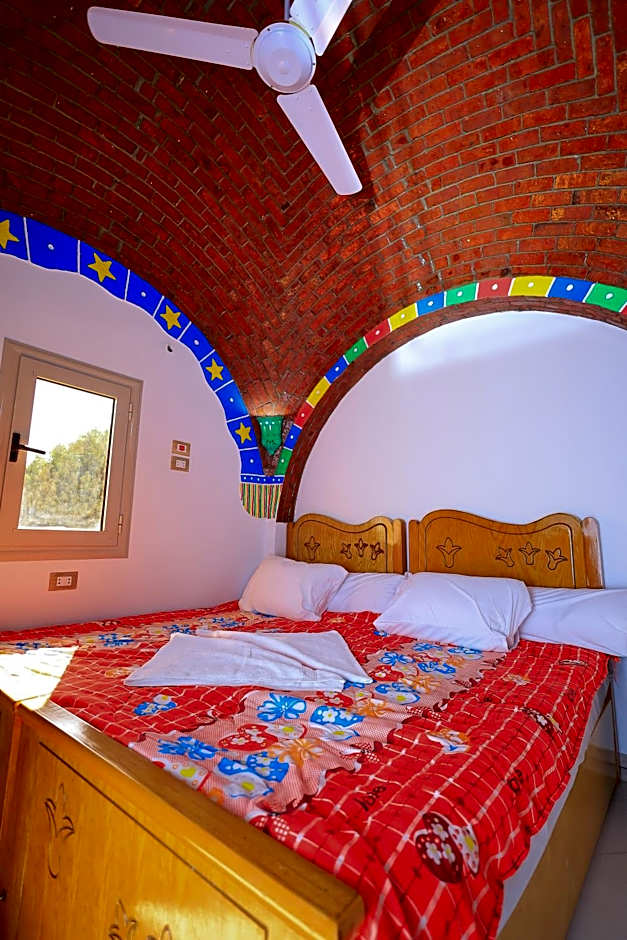 Nubian Popeye - Roof top - Nile View