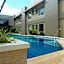 Circle Inn Hotel and Suites Bacolod