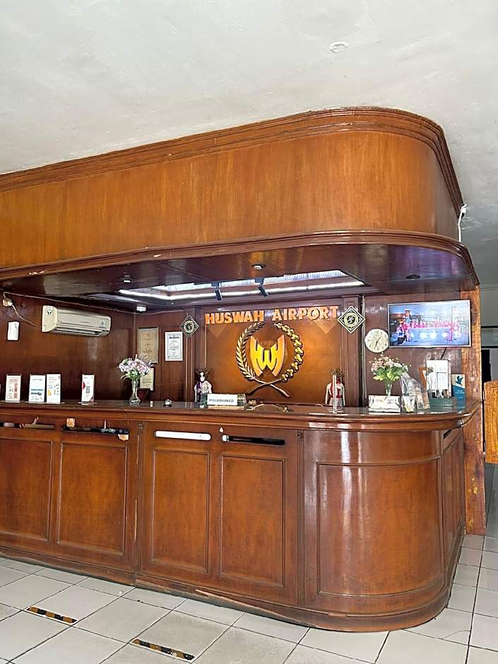 Hotel Huswah Airport