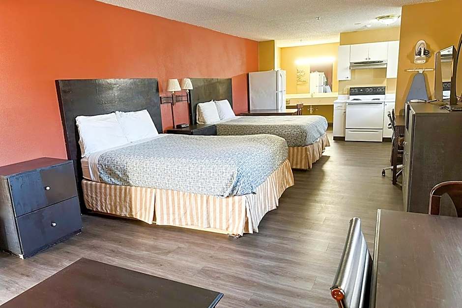 Garden Inn & Suites