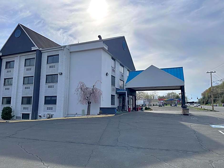 Cromwell Inn - Middletown