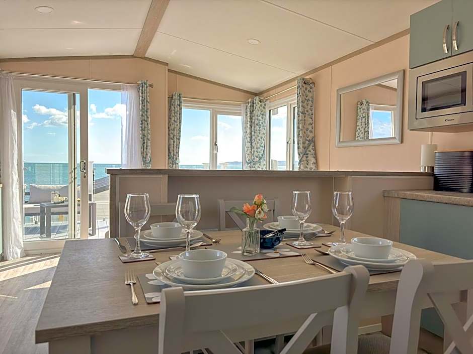 Regal Beachside pitch 22 Creek Caravan Park