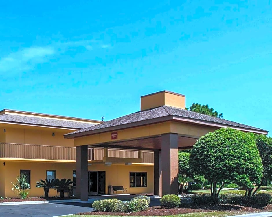 Quality Inn At Eglin AFB